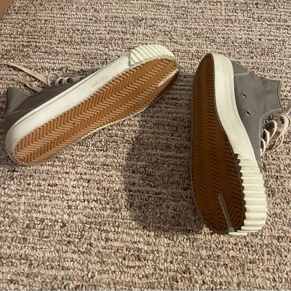 Maison Margiela Tabi Sneakers